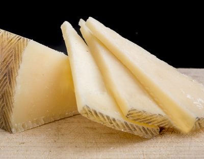 Ración Queso Curado 5,05€ Museo Jamón Parque Oeste Alcorcón Madrid