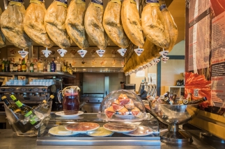 restaurante-tomar-aperitivos-alcorcon-museo-jamon