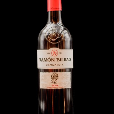 Botella Vino Tinto Rioja Ramon Bilbao Restaurante Museo del Jamón de Alcorcón